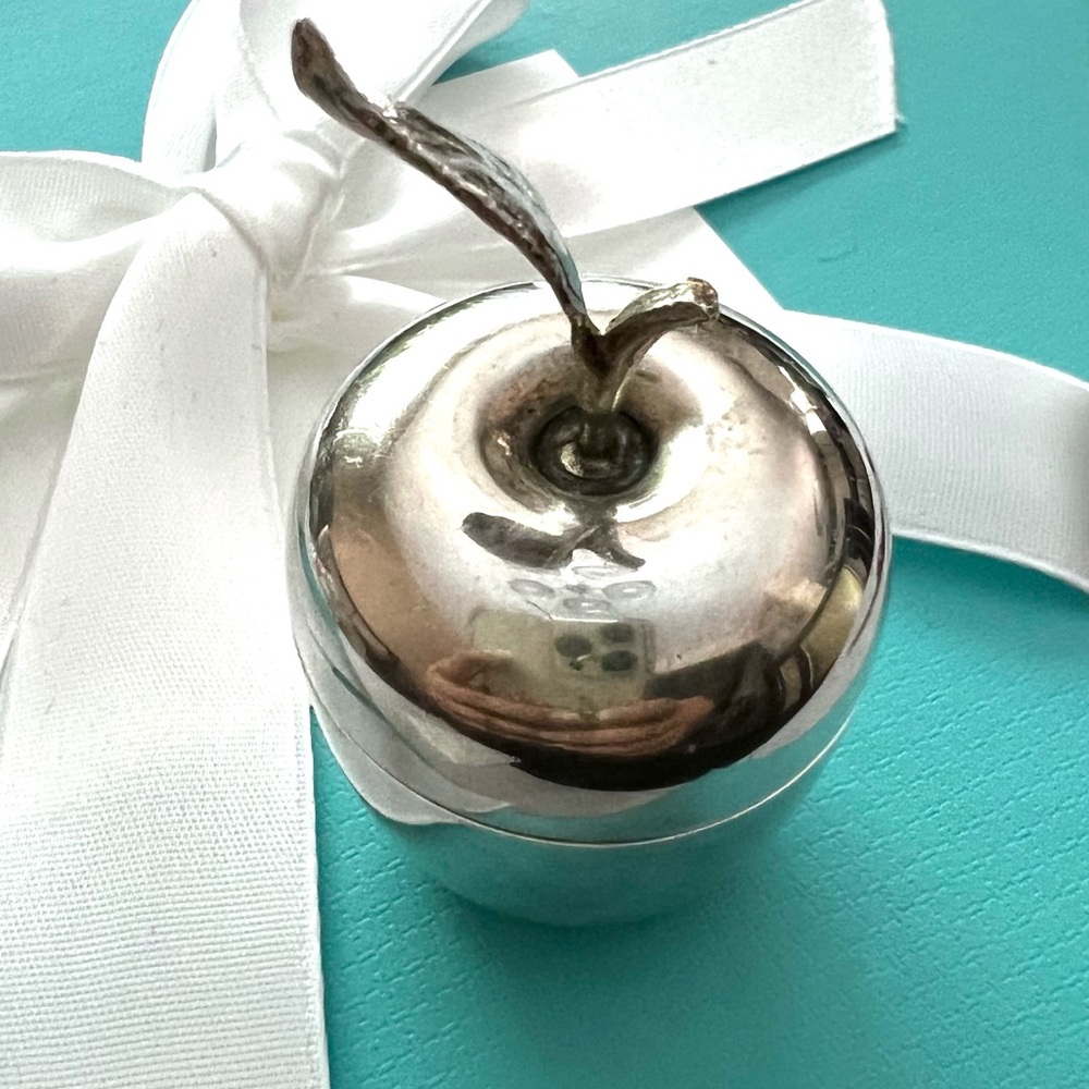 Vintage Tiffany & Co. apple trinket jewelry pill box lidded - Picture 4 of 16